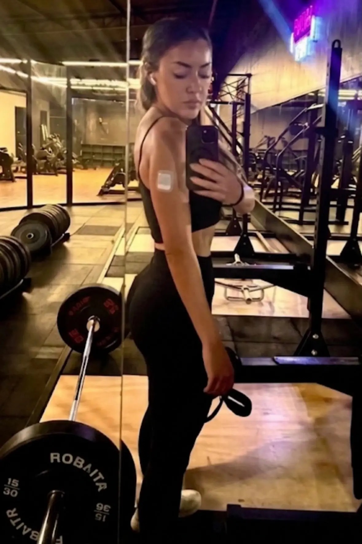 Paula wearing a Medtrum nano patch pump